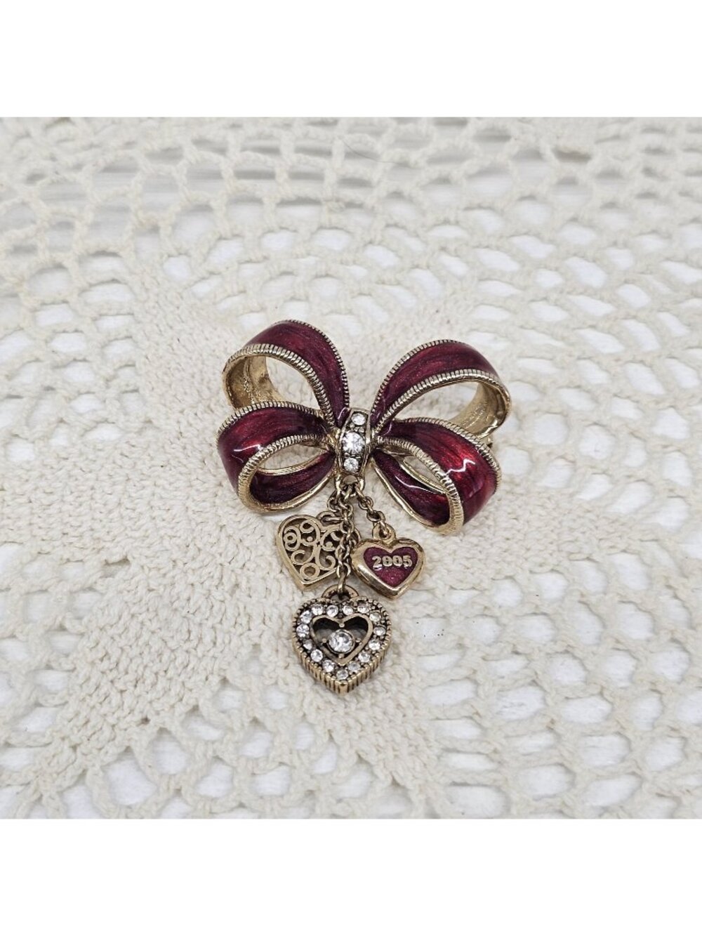 Monet 2005 Red Enamel Bow Brooch Pin Crystal Heart Dangle Charms Vintage Jewelry